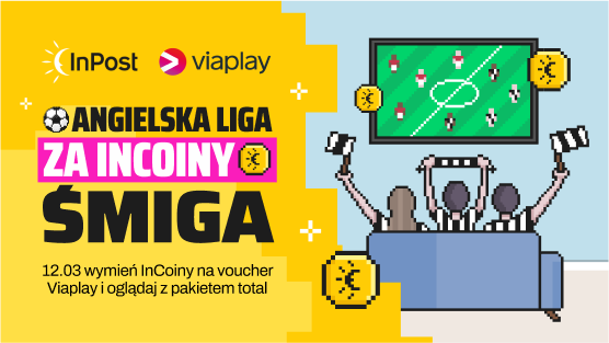 Grupa kibiców radośnie kibicuje przed ekranem telewizora, oglądając mecz ligi angielskiej. Ty też możesz 12 marca wejść do apki i wymienić InCoiny na voucher Viaplay, aby oglądać mecze i filmy z pakietem Total.